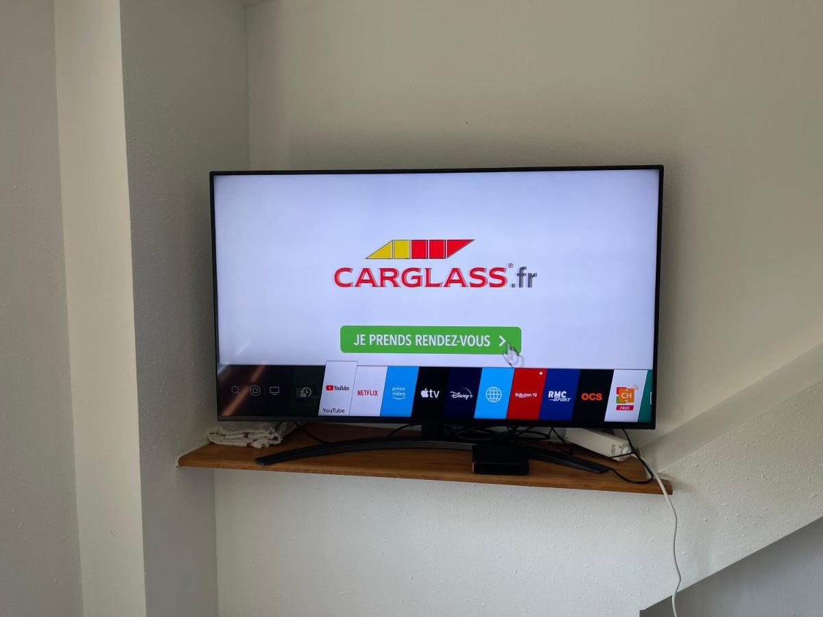 Belfort: Appartement spacieux avec parking gratuit Extérieur photo
