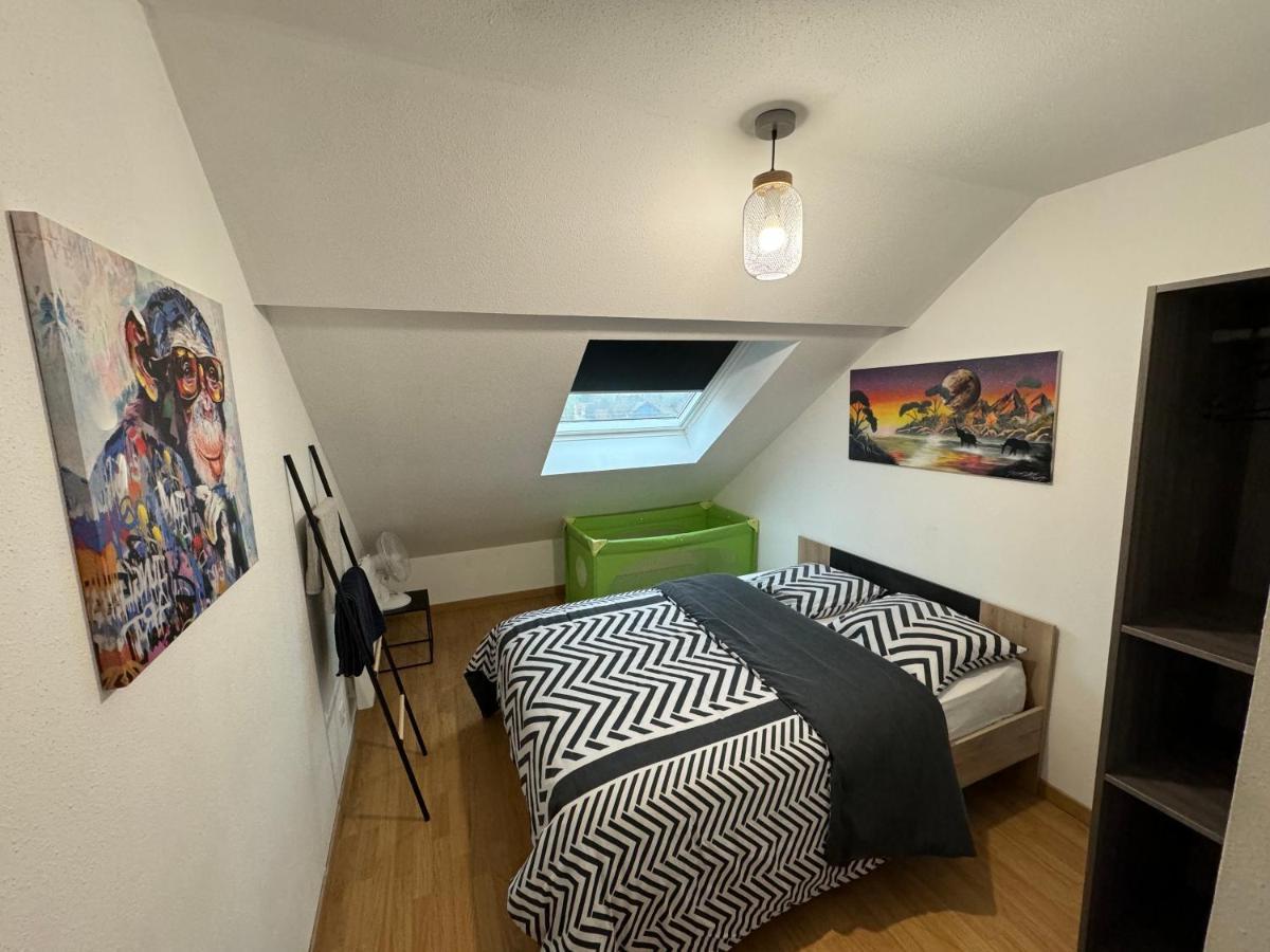 Belfort: Appartement spacieux avec parking gratuit Extérieur photo